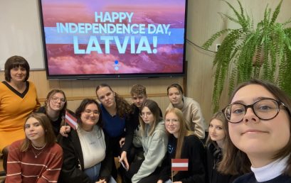 Valsts svētkos apsveikums no mūsu sadraudzības skolas Juoudupes ģimnāzijas (LT)