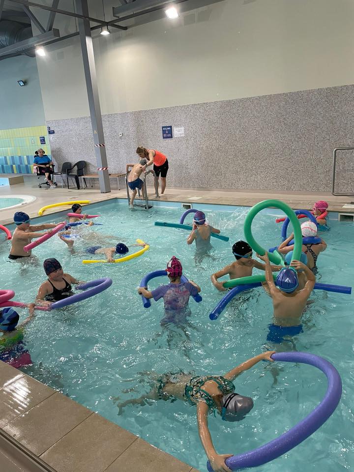 Peldētapmācībā piedalās 1.klase