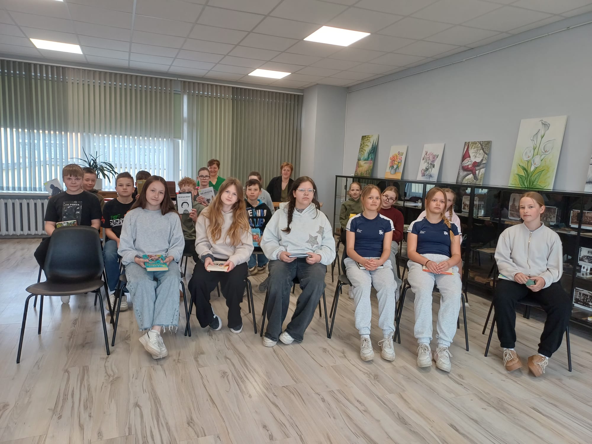 Skaļās lasīšanas konkursā Aknīstes bibliotēkā piedalās 5.klase